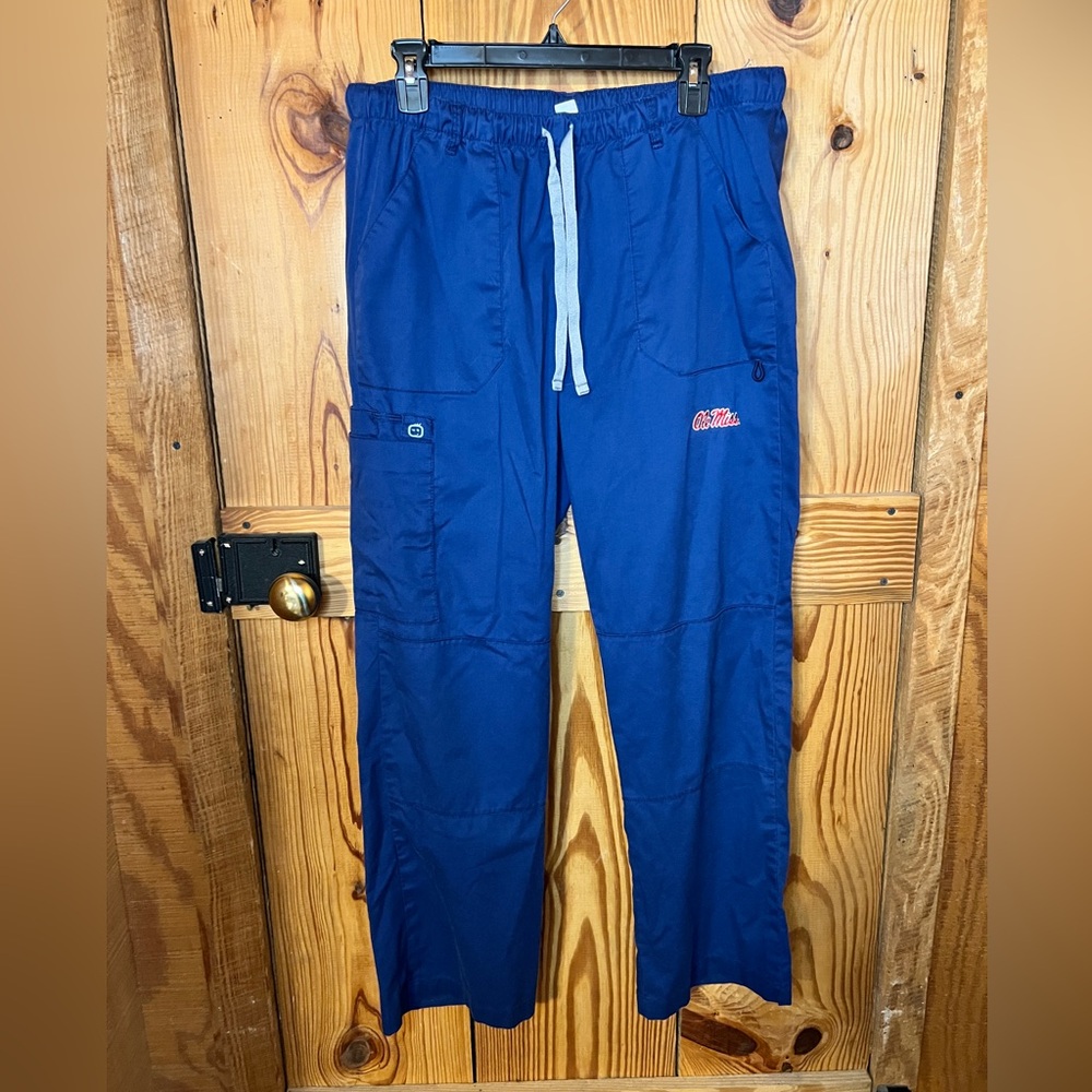 Wonder Work Men’s Navy Scrubs, Ole Miss, Large
